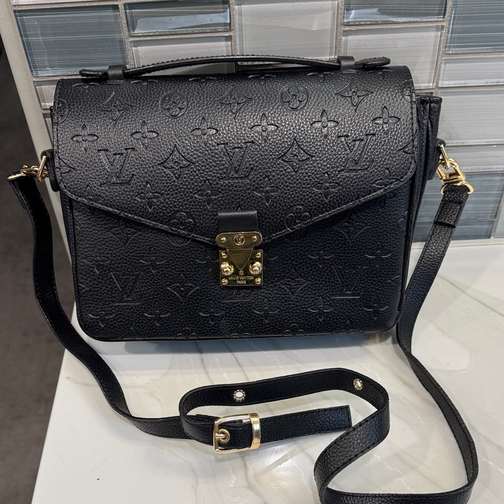 Elegant Black Embossed Crossbody Bag